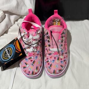 Heelys 3 Colorful wheeled shoe new in box NWT